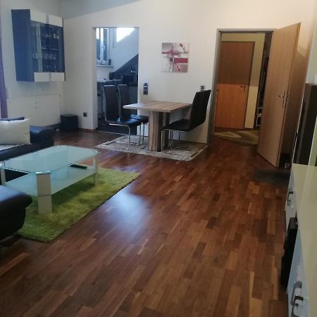 Klagenfurt'S Loft Apartman Klagenfurt am Woerthersee Kültér fotó